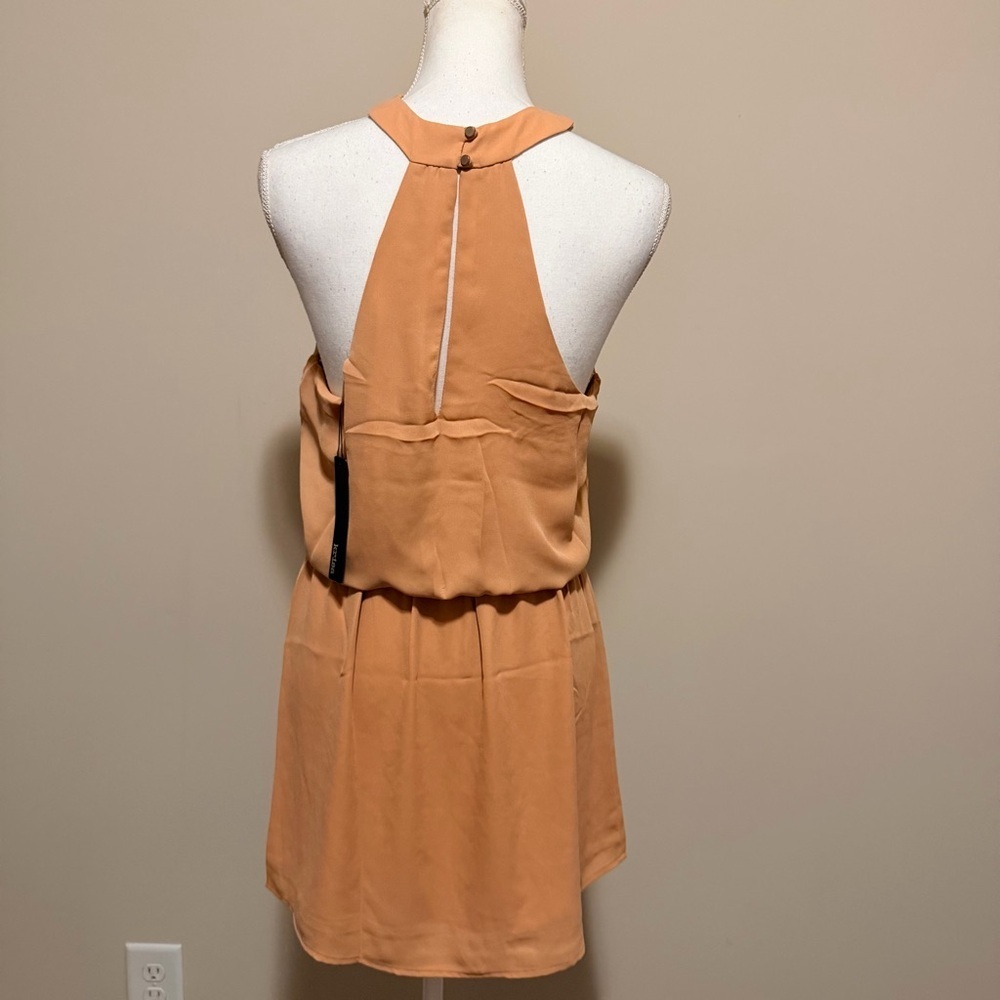 NWT Revolve Krisa wrap front halter mini dress womens size medium in tan - Picture 4 of 10